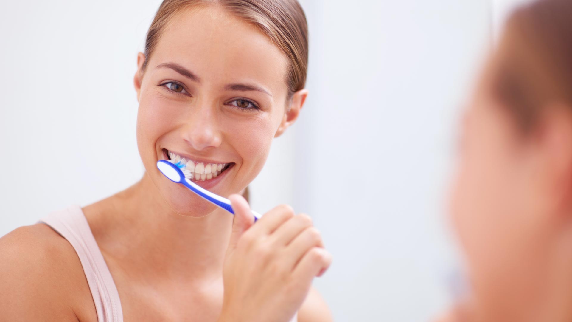 How To Clean Porcelain Teeth